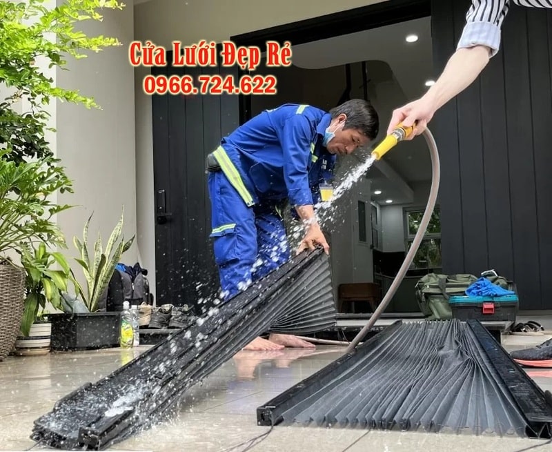 Bảng giá sửa chữa cửa lưới chống muỗi, thay lưới côn trùng