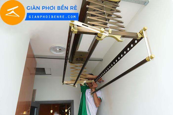 giàn phơi điều khiển hòa phát jpx 9981