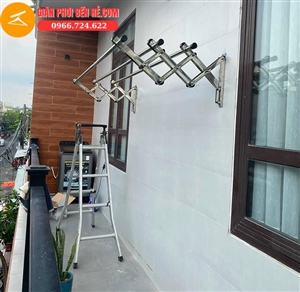 GIÀN PHƠI THÔNG MINH GẮN TƯỜNG INOX HÒA PHÁT 68C